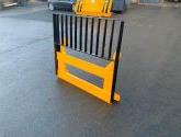 Class 3 fork carriage made to fit JCB Q-Fit  with top guard